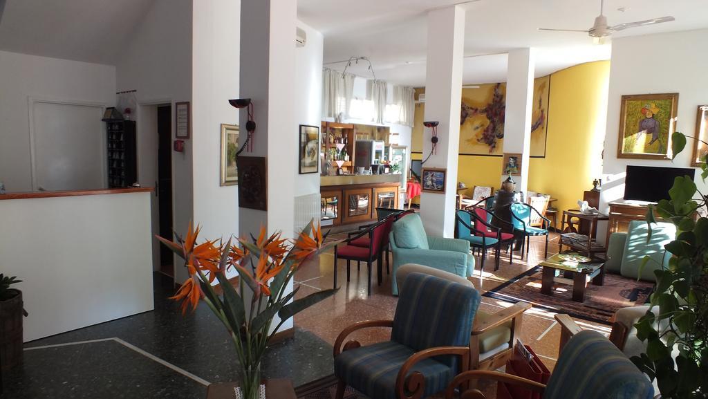 Hotel Colibri ฟีนาเลลีกูเร ภายนอก รูปภาพ