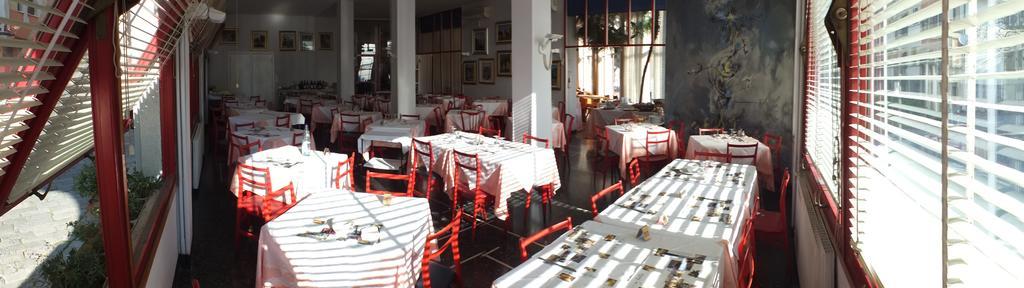 Hotel Colibri ฟีนาเลลีกูเร ภายนอก รูปภาพ