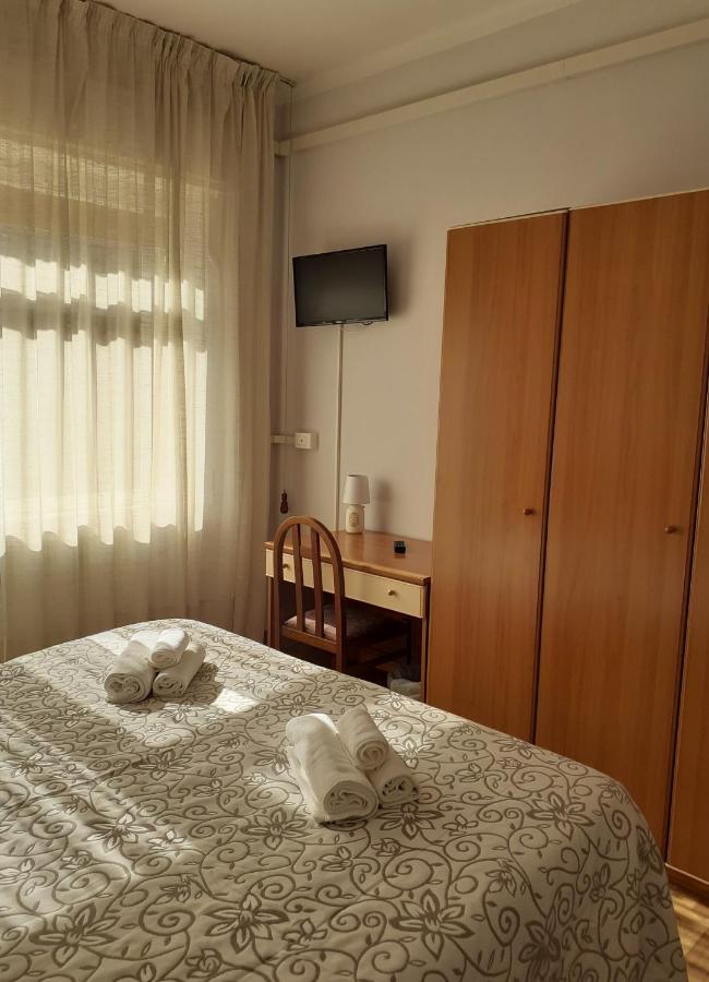 Hotel Colibri ฟีนาเลลีกูเร ภายนอก รูปภาพ